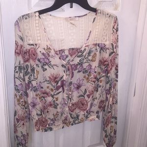 Forever 21 floral top